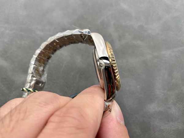 激安ロレックス内部構造